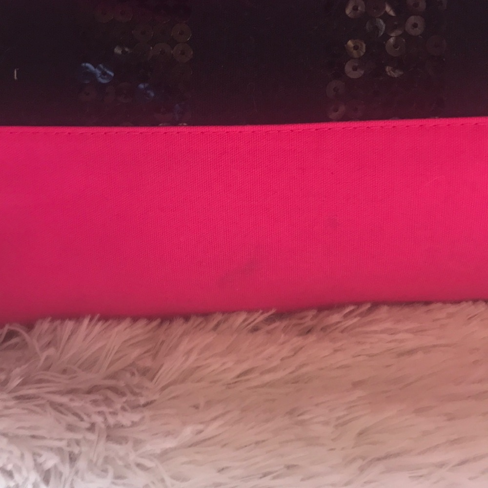 Victoria’s Secret sequin weekender - Picture 4 of 4